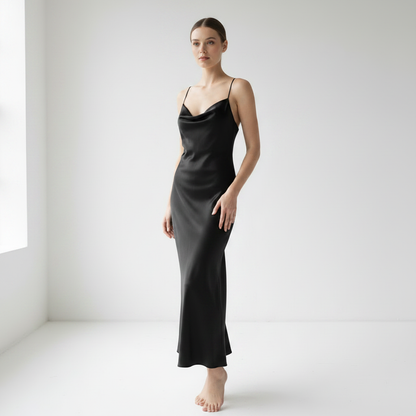Black — Three Quarter